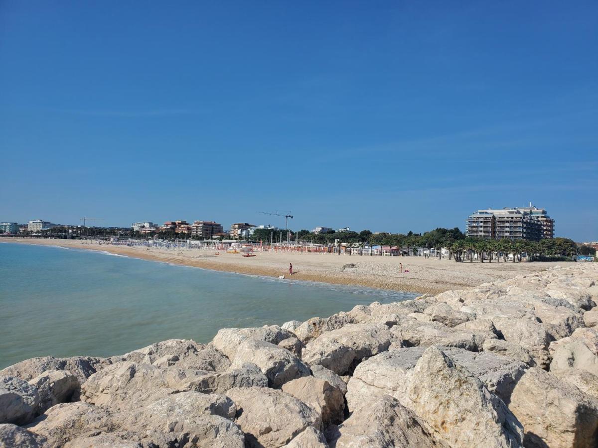 B&B Lido Apartament 10A Civitanova Marche Luaran gambar
