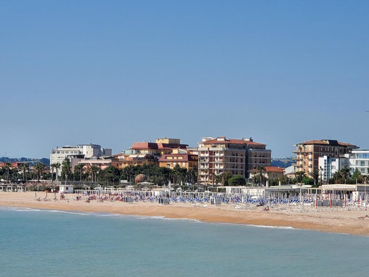 B&B Lido Apartament 10A Civitanova Marche Luaran gambar
